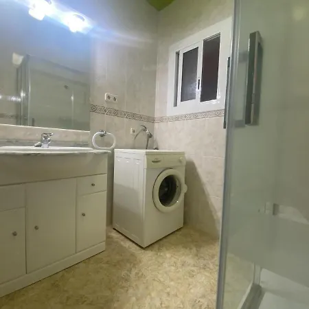 R132 With Air Conditioner 50m From The